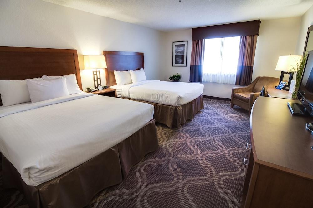 Ashmore Inn and Suites photo 19