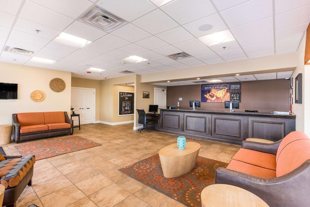 Red Lion Inn & Suites Branson photo 17