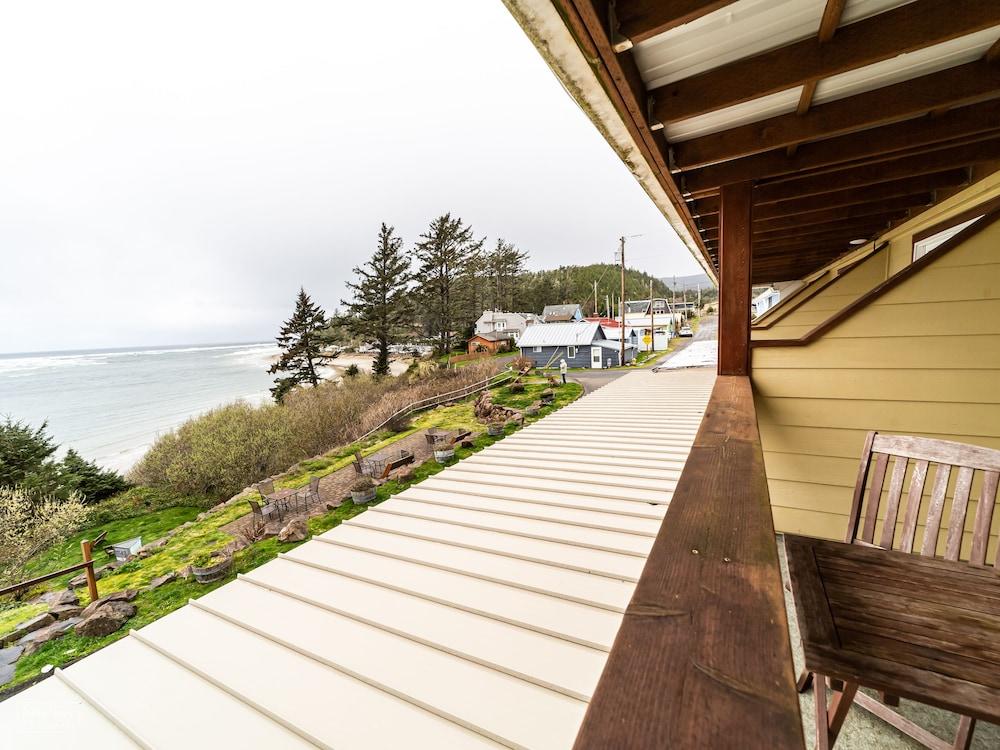Terimore Bayfront Inn photo 62