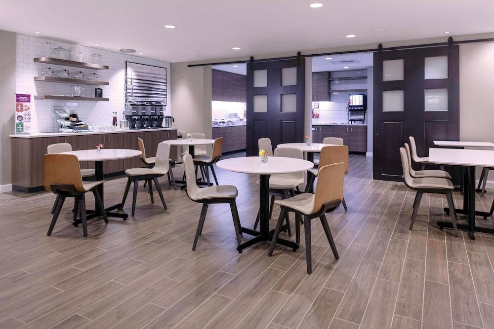 Residence Inn by Marriott St. Louis West County photo 19