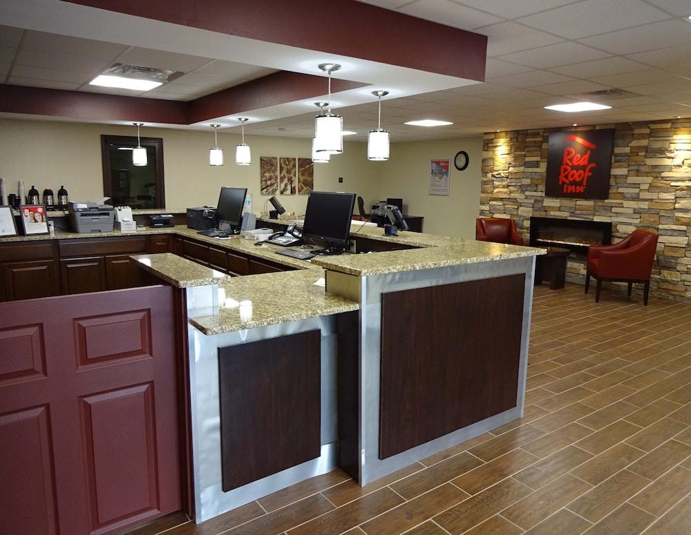 Red Roof Inn Indianapolis - Castleton photo 3