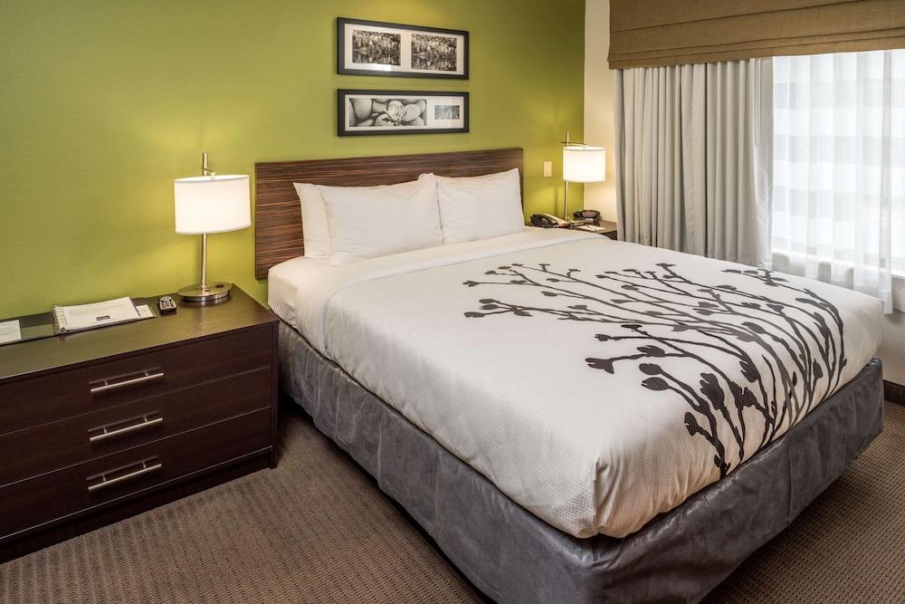 Sleep Inn Charleston North photo 11