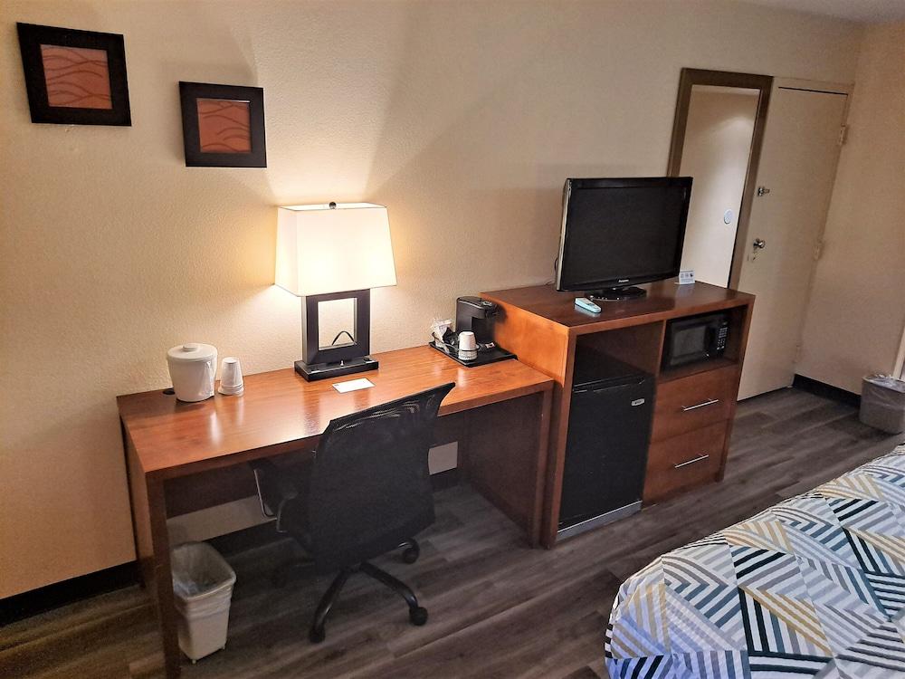 Motel 6 Catonsville, MD – Baltimore West photo 15