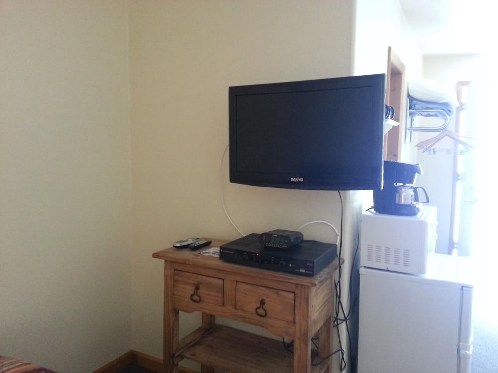 Canyon Motel photo 6