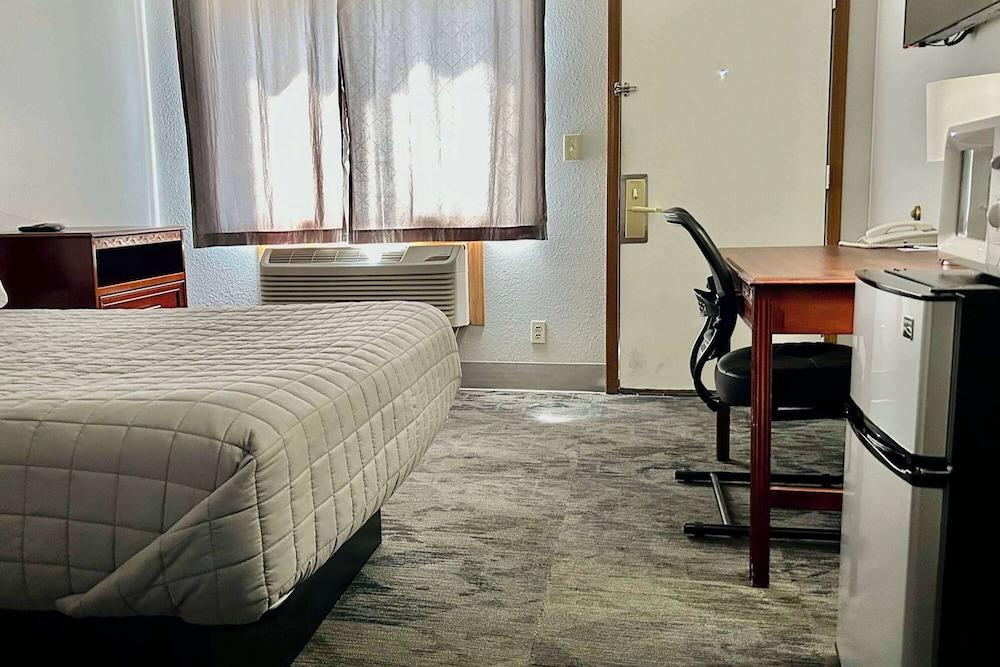 Lincoln Hotel photo 33