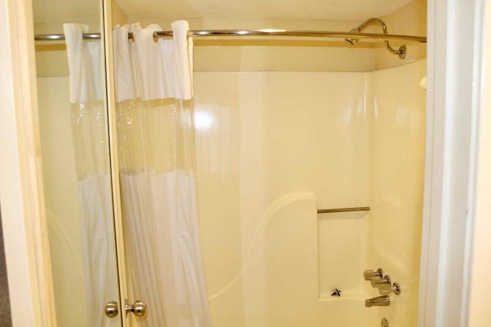 Quality Inn Indianola photo 45