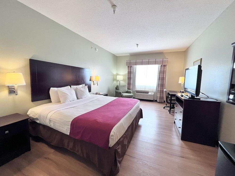 Americas Best Value Inn Wiggins photo 18