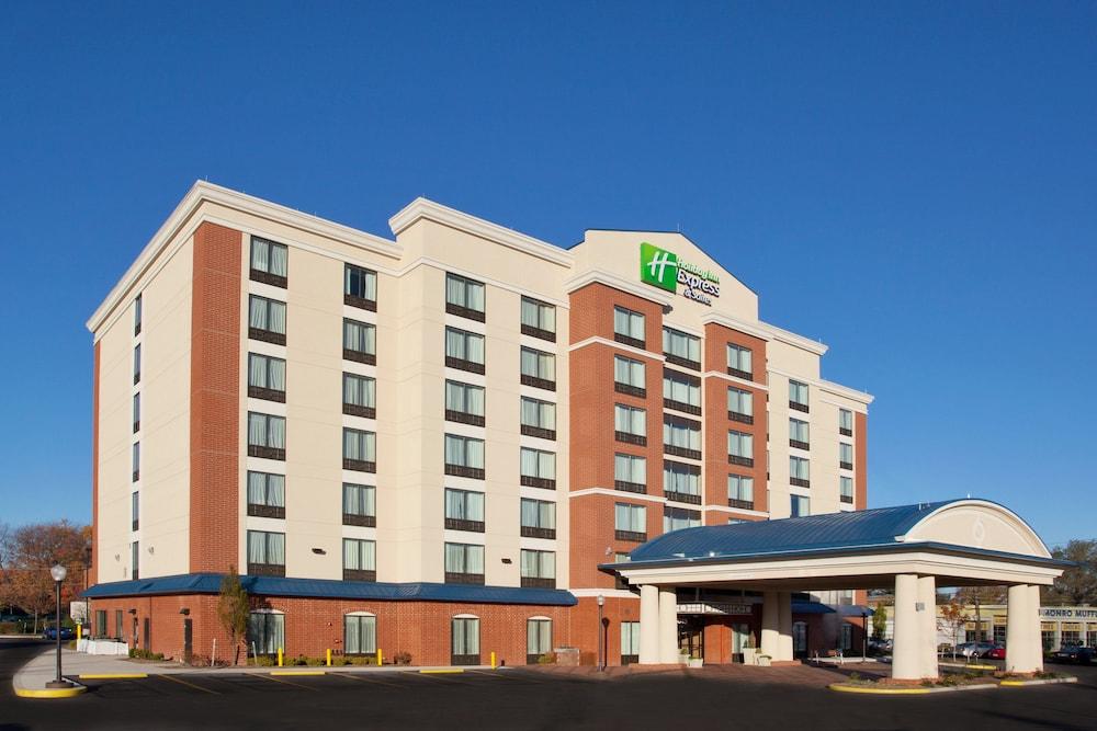 Holiday Inn Express Hotel & Suites Columbus Univ Area - Osu by IHG photo 70