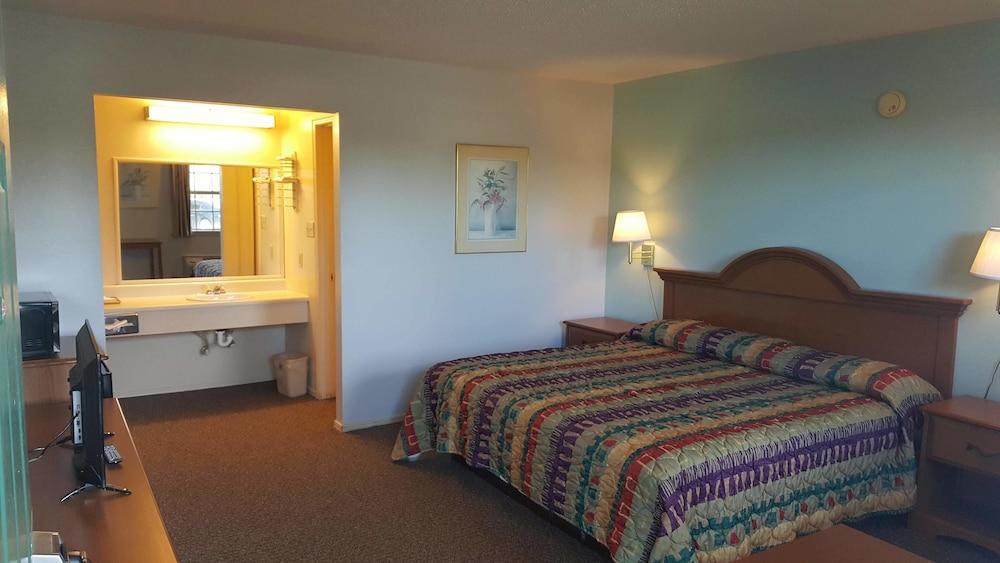 Lake Eufaula Inn photo 38