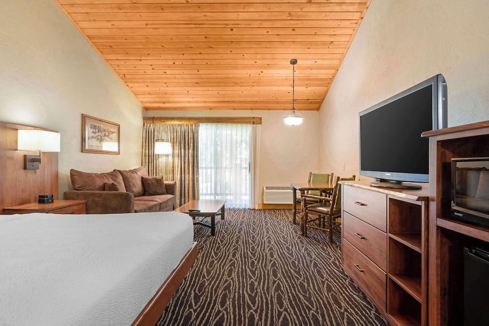 Best Western Ponderosa Lodge photo 11