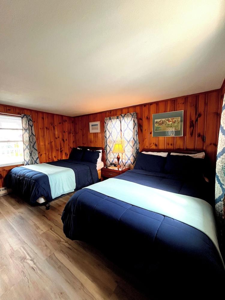 Blue Jay Motel photo 10