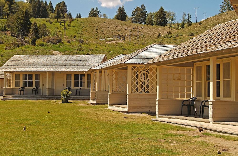 Mammoth Hot Springs & Cabins - Inside the Park photo 29