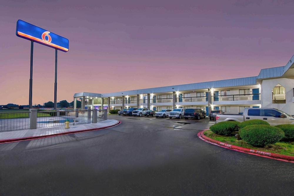 Motel 6 Texarkana, TX photo 36