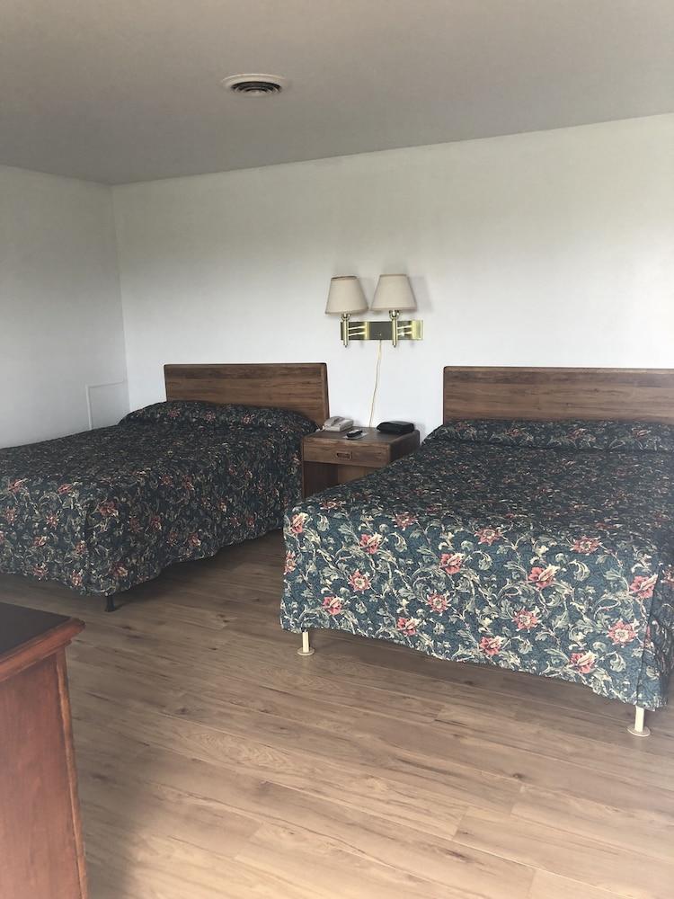 Neva Jean Motel photo 12