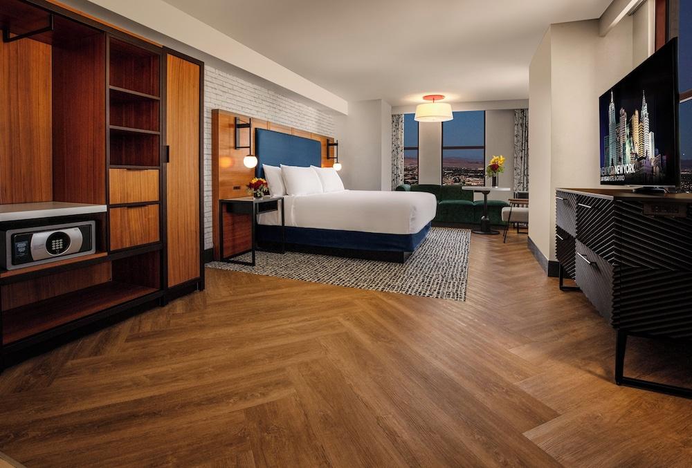 New York-New York Hotel & Casino photo 14