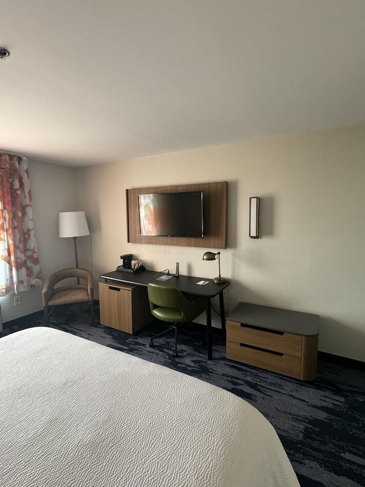 Fairfield Inn by Marriott Richmond photo 3