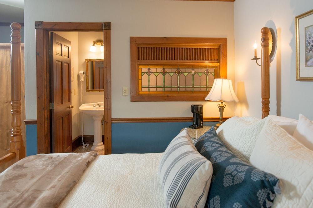 Inn at Cedar Crossing photo 7