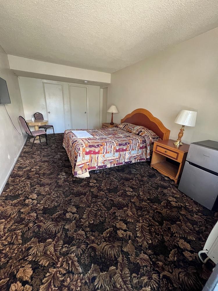 York Motel photo 1