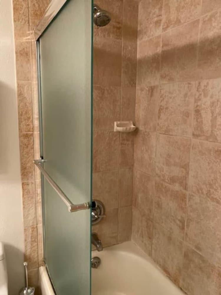 The Residences at Kamaole Sands Resort photo 44
