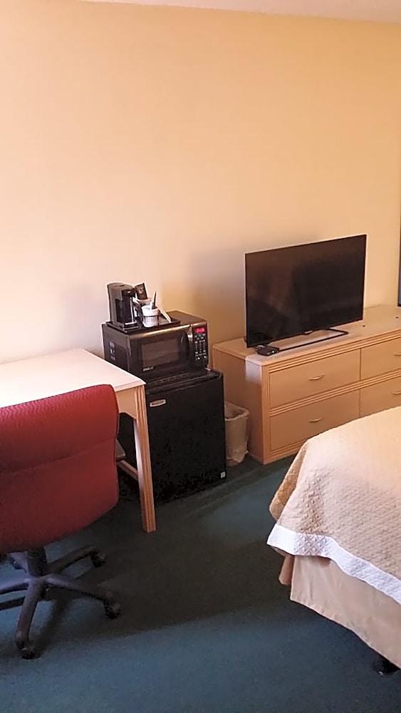 Blue Way Inn La crosse Extended Stay photo 17