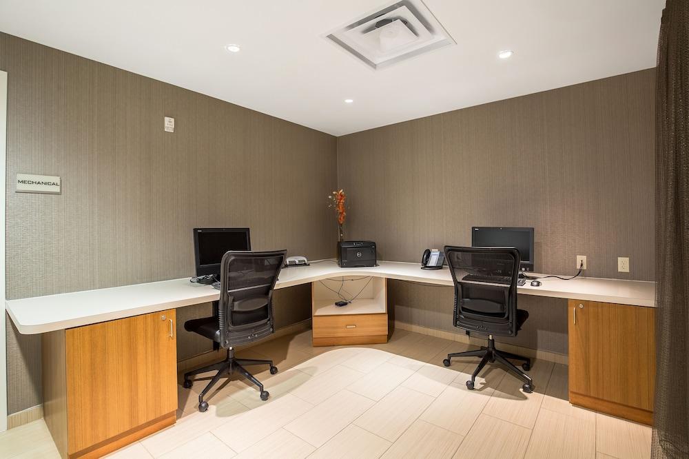 SpringHill Suites by Marriott-Houston/Rosenberg photo 30