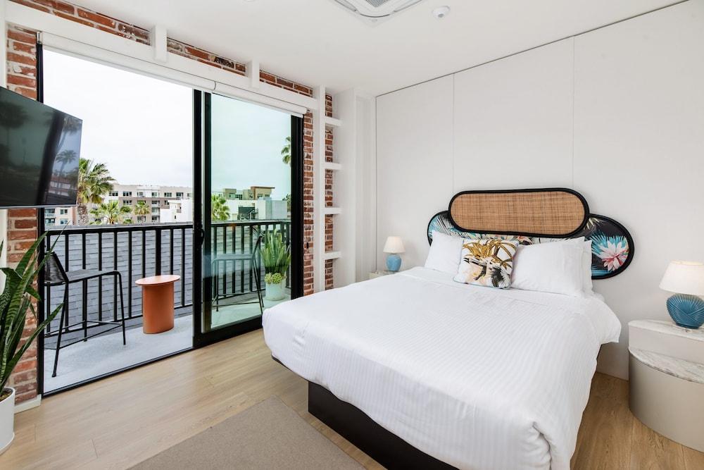 The Brick Hotel photo 2
