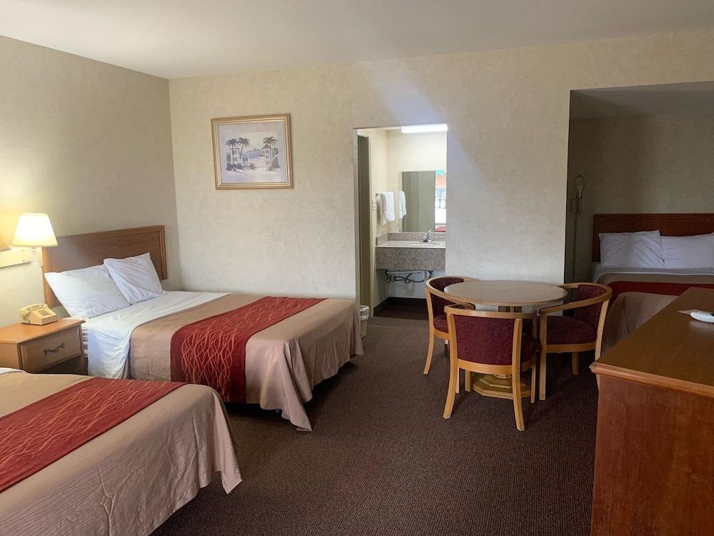 Coachman's Inn Motel photo 7