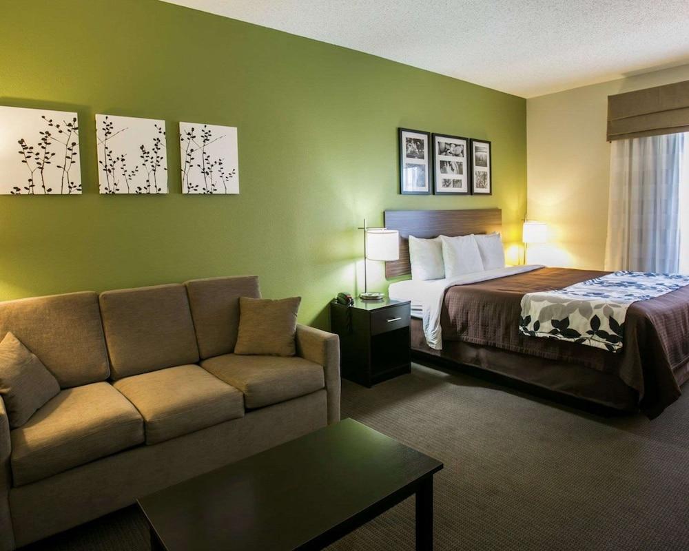 Sleep Inn & Suites Dripping Springs - Austin Area photo 14