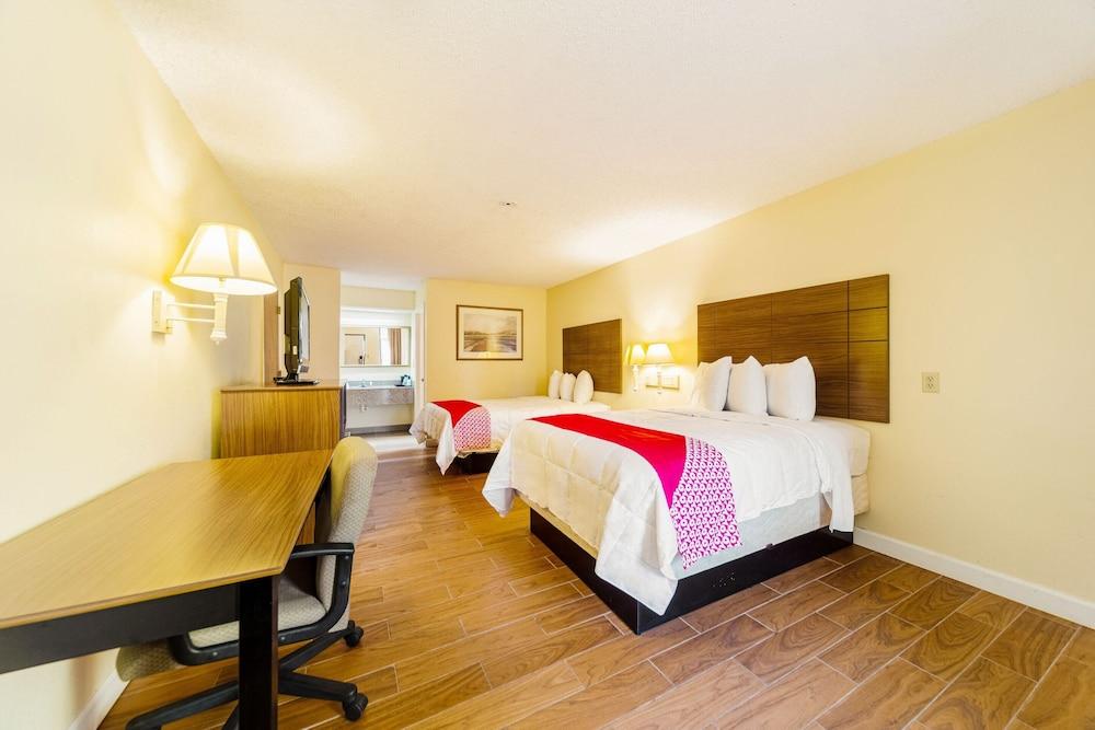Days Inn by Wyndham Atmore photo 44
