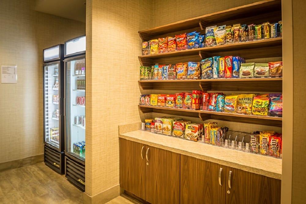 Holiday Inn Express & Suites Salt Lake City South - Murray by IHG photo 28