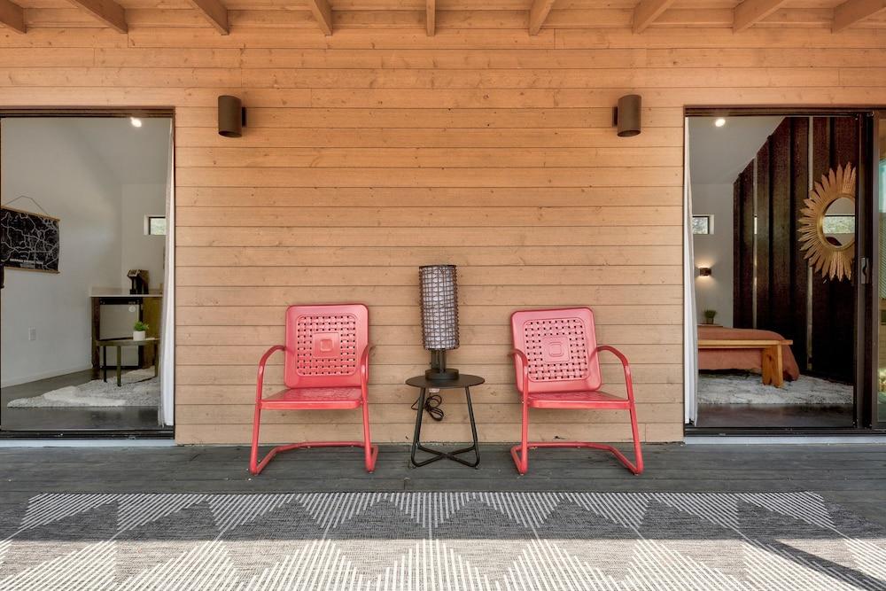 Lucky Arrow Retreat - Dripping Springs photo 8