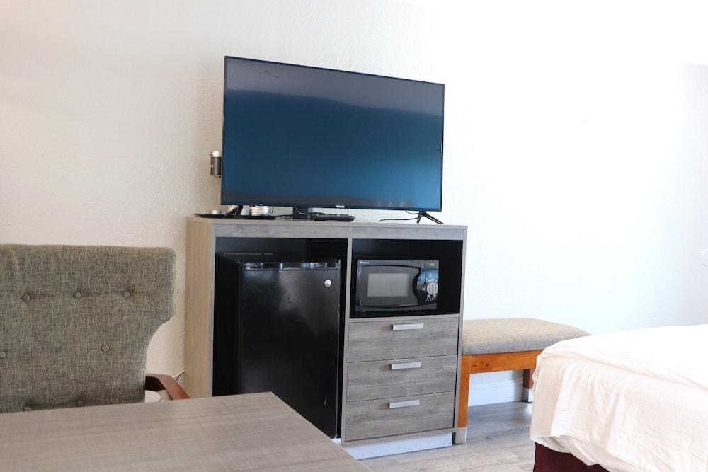 Sunbird Cape Cod Resort photo 29