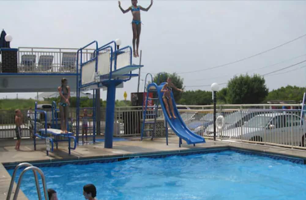 Attache Motel photo 3