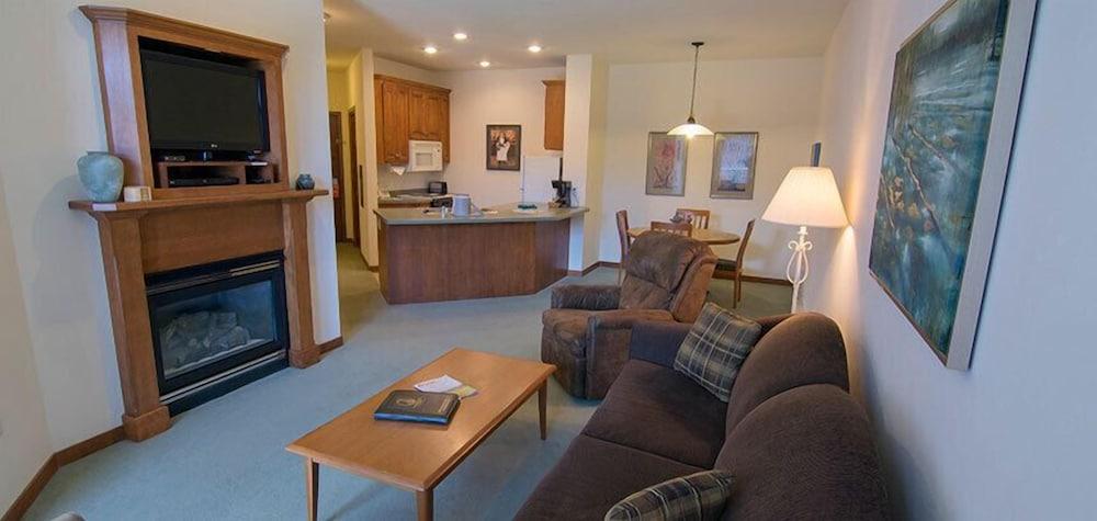Scandinavian Lodge photo 12