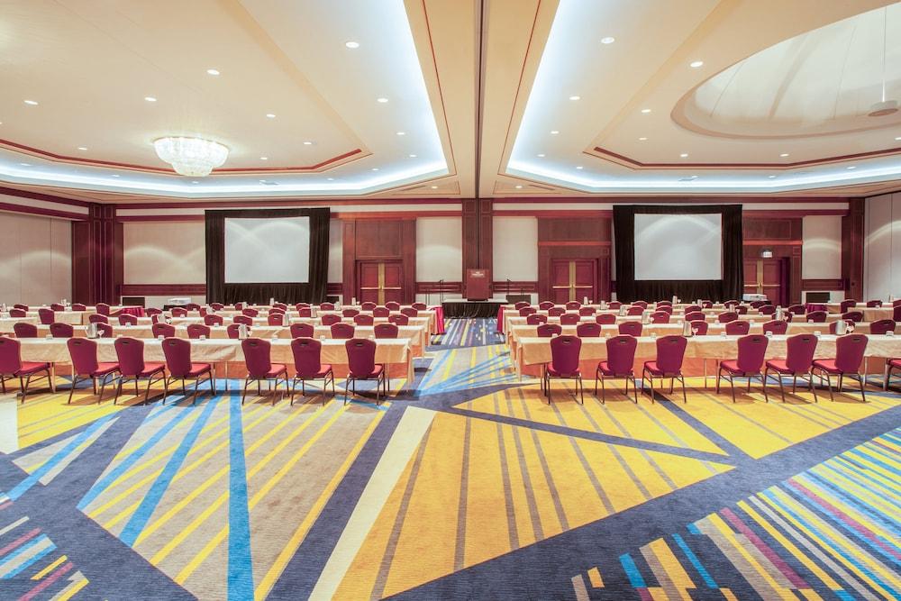 Crowne Plaza Springfield by IHG photo 79