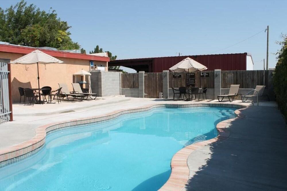 Adobe Rose Inn photo 8