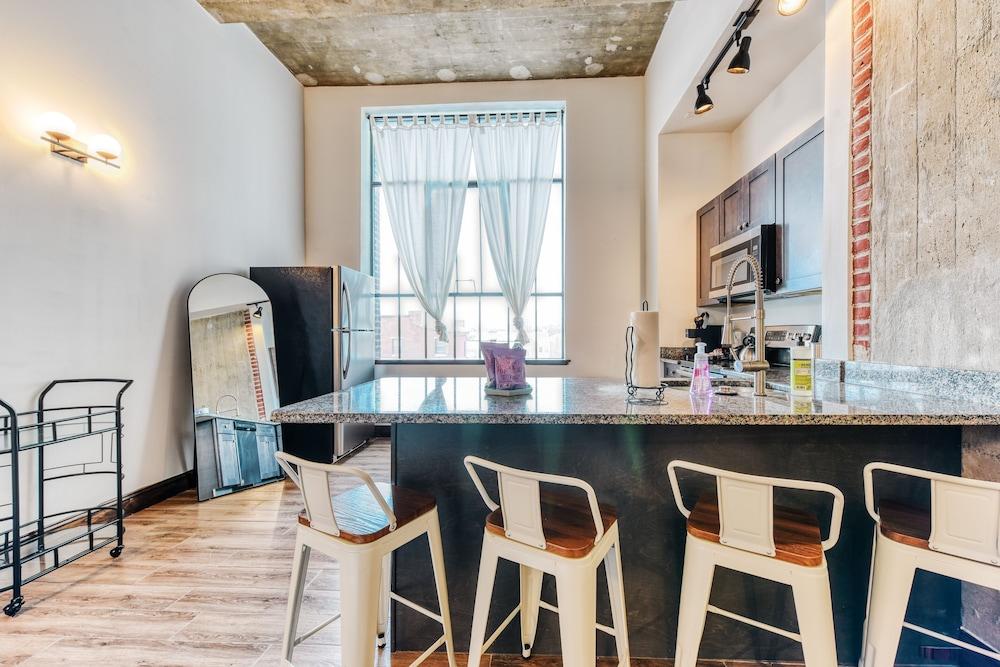 Sosuite at Independence Lofts - Callowhill photo 32