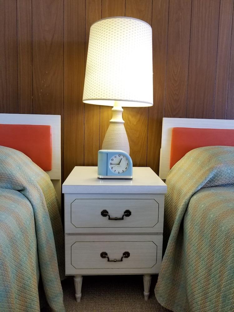 Historic Birch Lodge and Motel photo 42