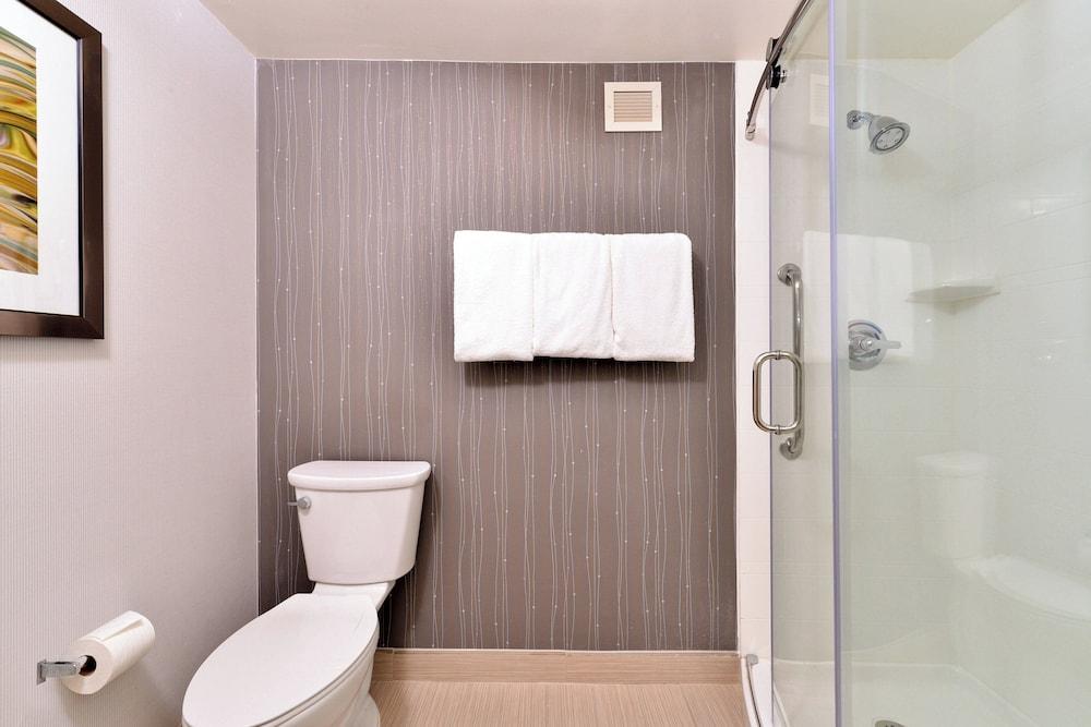Courtyard by Marriott Dallas Northwest photo 27