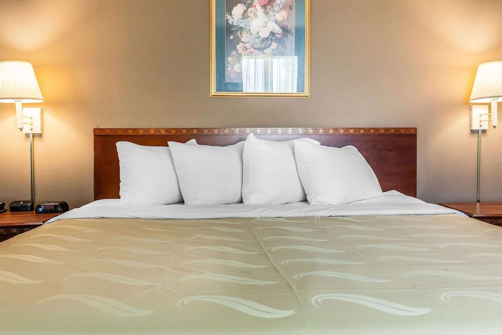 Quality Inn Lewisport photo 6