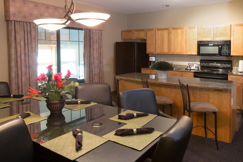 Holiday Inn Hotel & Suites St. Paul NE - Lake Elmo by IHG photo 28