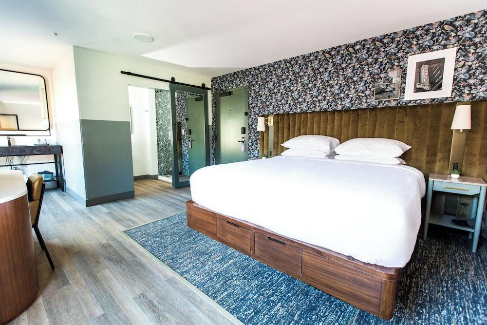 voco The Darwin Atlanta Midtown by IHG photo 2