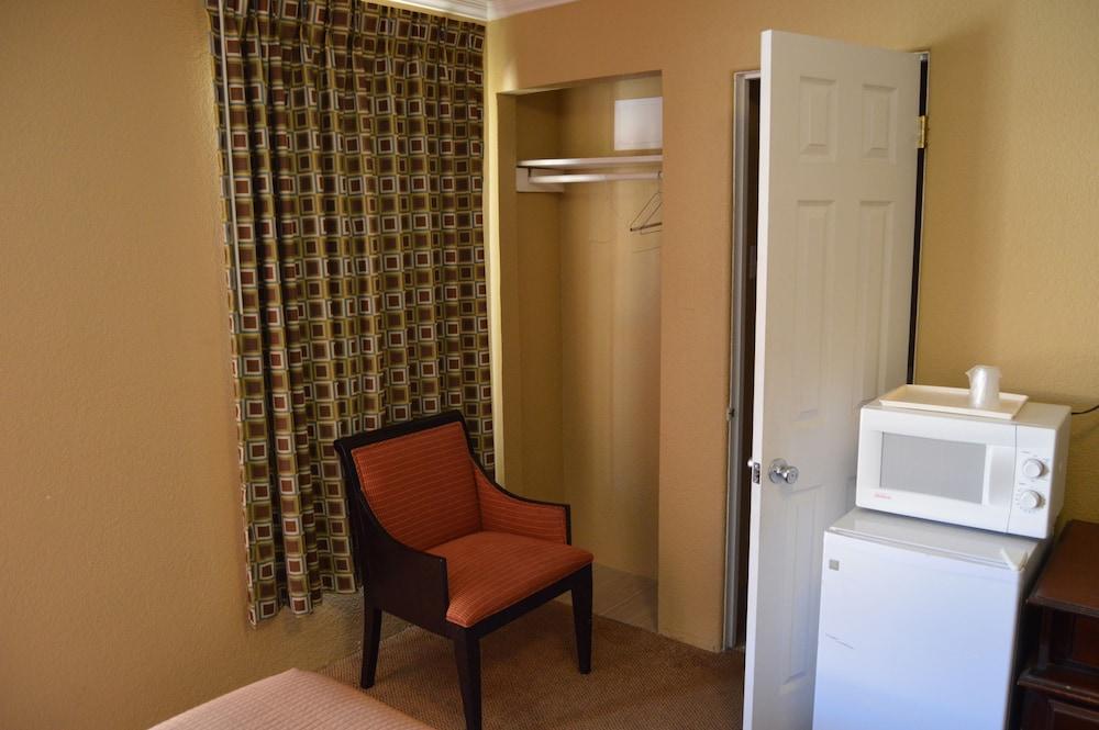 Travel Inn photo 7