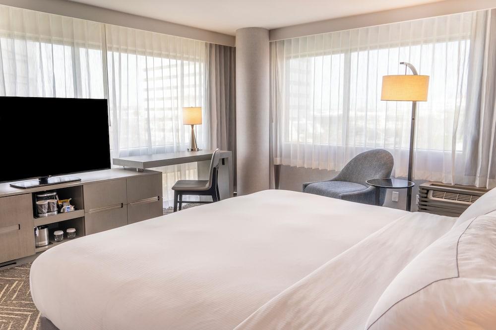 Orange County Hotel photo 12