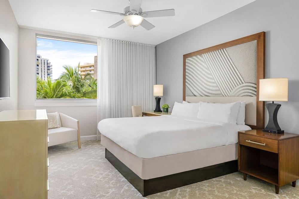 Marriott's Crystal Shores photo 16