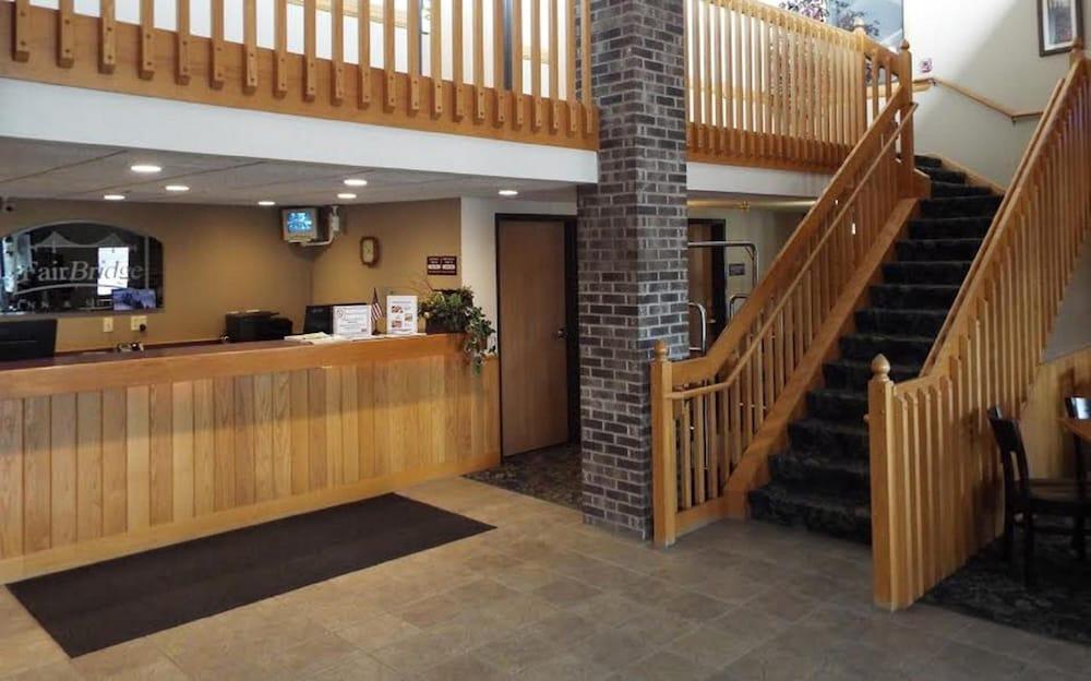 FairBridge Inn & Suites in Thorp, WI photo 2