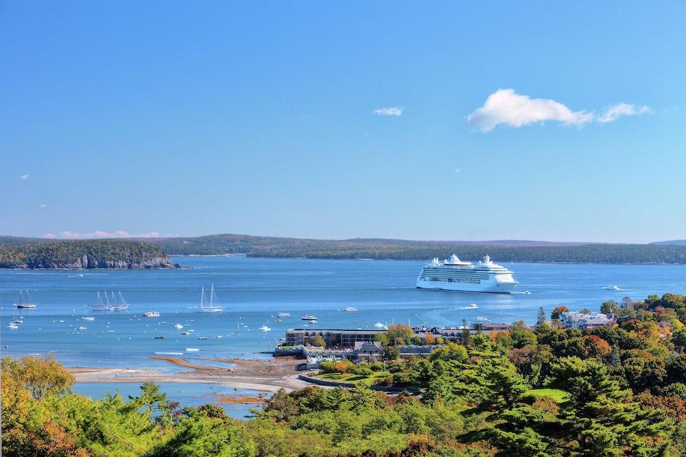 Hampton by Hilton Bar Harbor photo 56