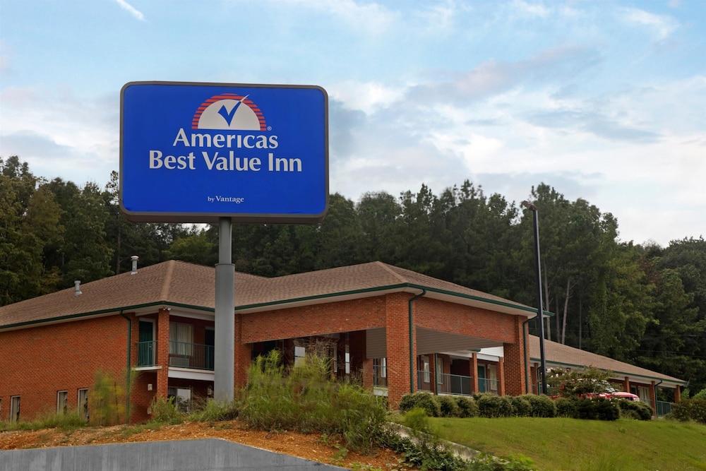 Americas Inn photo 25