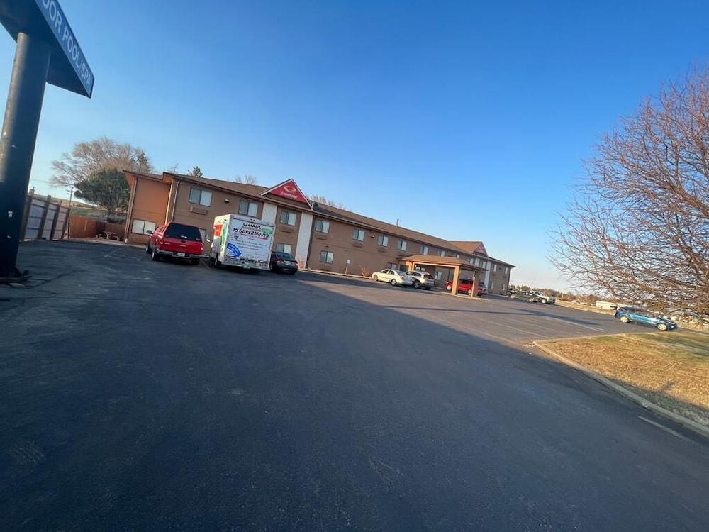 Econo Lodge Oacoma - Chamberlain West photo 33
