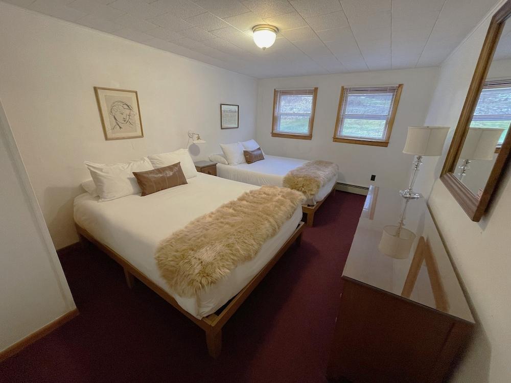 Berkshire Valley Inn photo 27